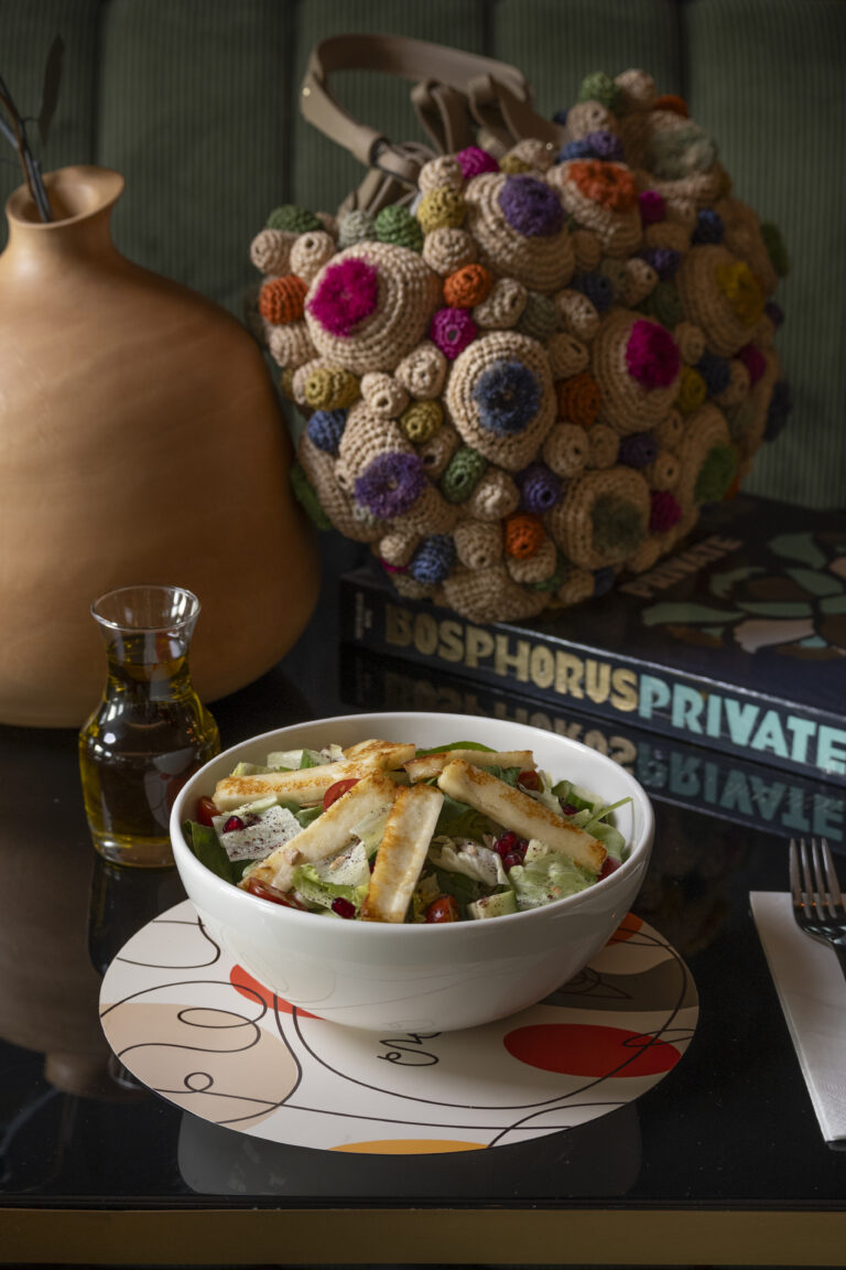 halloumi salad